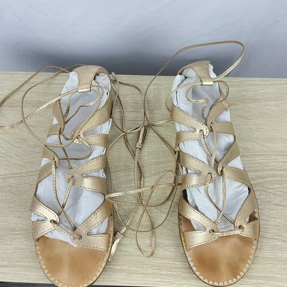 LILLY PULITZER Fit to be Tied Gladiator Sandals in Metallic Gold tassels 6.5 M - Picture 5 of 14